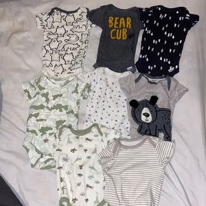 Baby bodysuit bundle